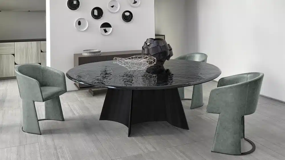 Mesa Avalon de Arketipo en vidrio martillado