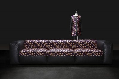 Sofá de alta costura con seda y cuero