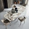 Mesa de comedor de cerámica diseñada por Andrea Lucatello